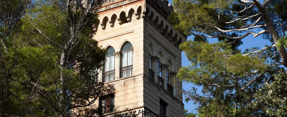 Historischer Turm als außergewöhnliches Ferien-Domizil